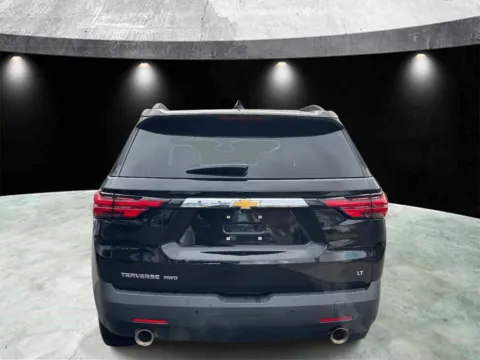 More photos of 2023 Chevrolet Traverse AWD 4dr LT Cloth w/1LT at Yonkers Automall, NY