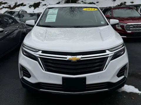 Photos of 2024 Chevrolet Equinox LT for sale in Yonkers, NY at Yonkers Automall