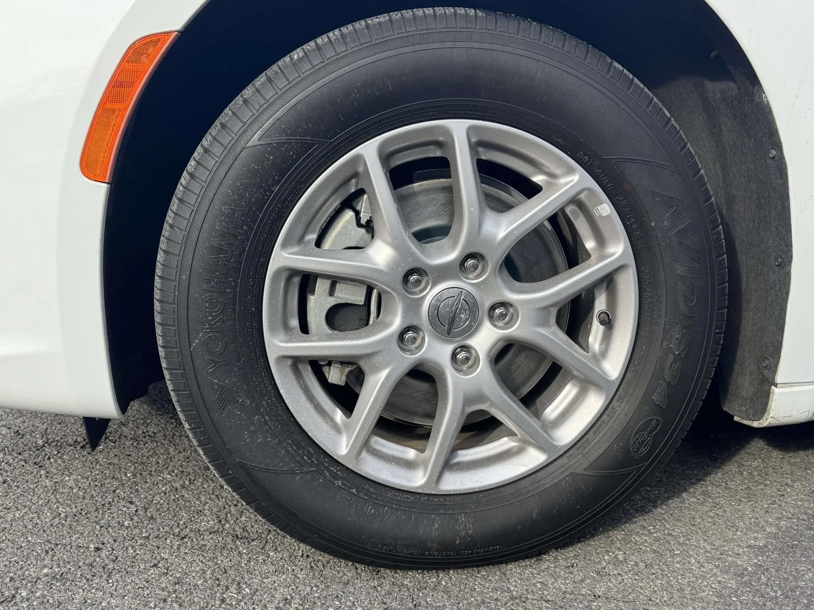 2024 Chrysler Pacifica Touring L - Photo 8