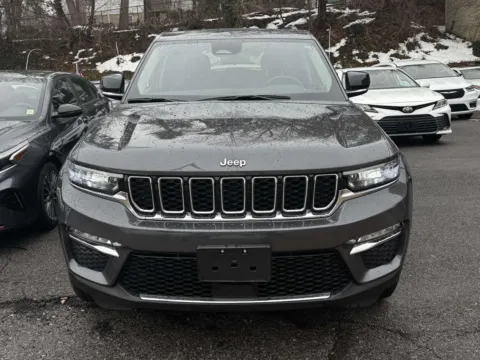 Photos of 2022 Jeep Grand Cherokee Limited for sale in Yonkers, NY at Yonkers Automall