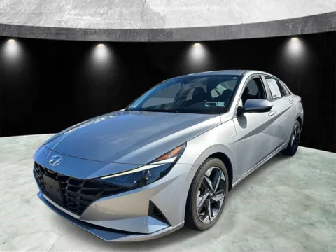More photos of 2023 Hyundai Elantra SEL IVT at Yonkers Automall, NY