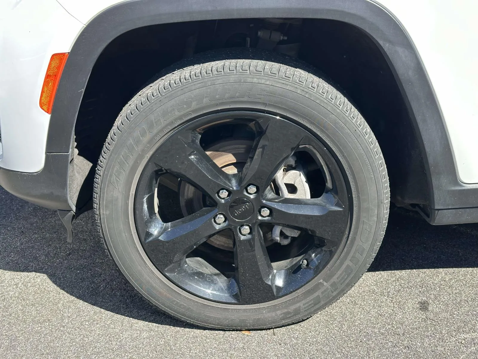 2023 Jeep Grand Cherokee Altitude - Photo 7