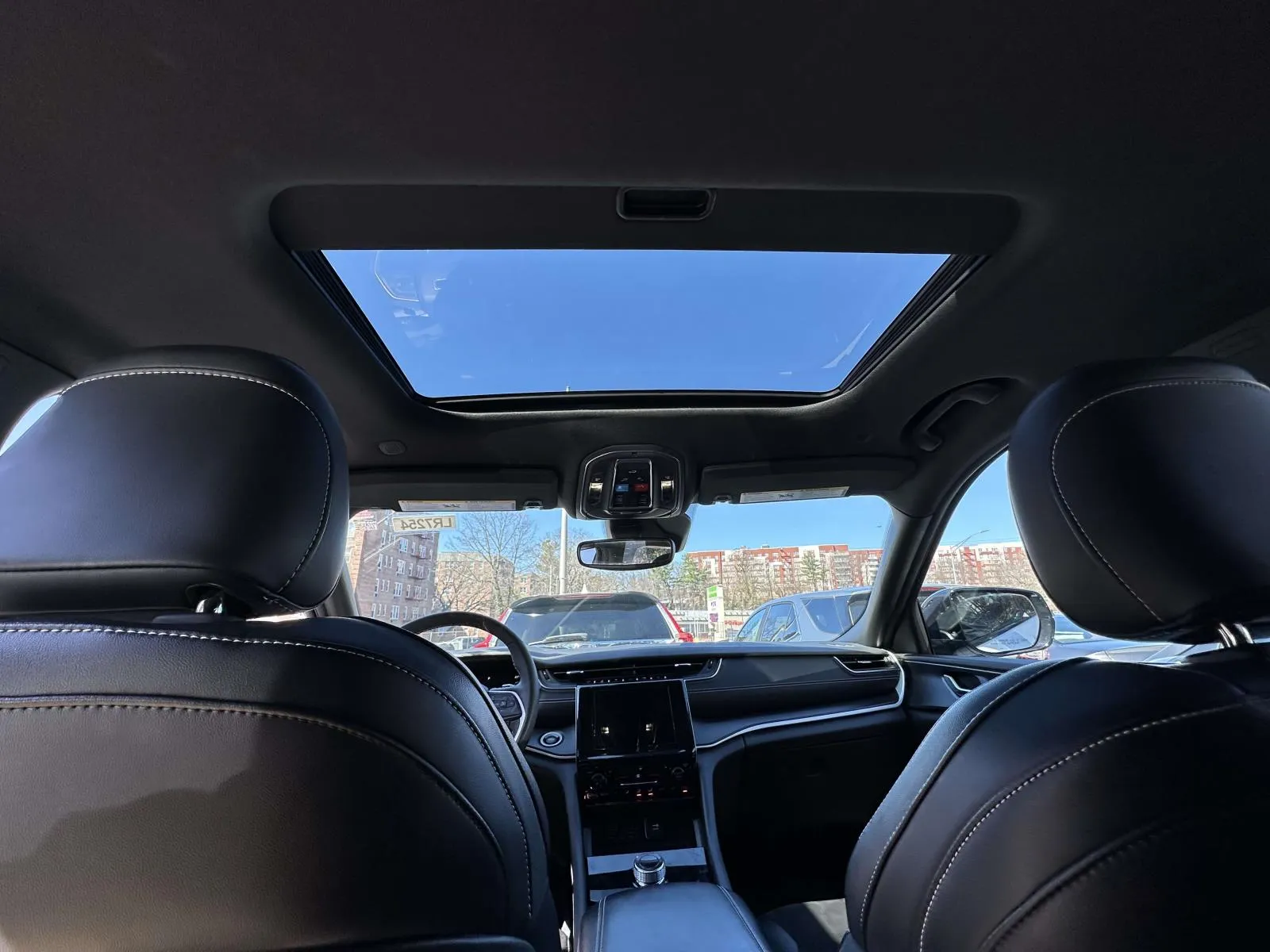 2023 Jeep Grand Cherokee Altitude - Photo 10