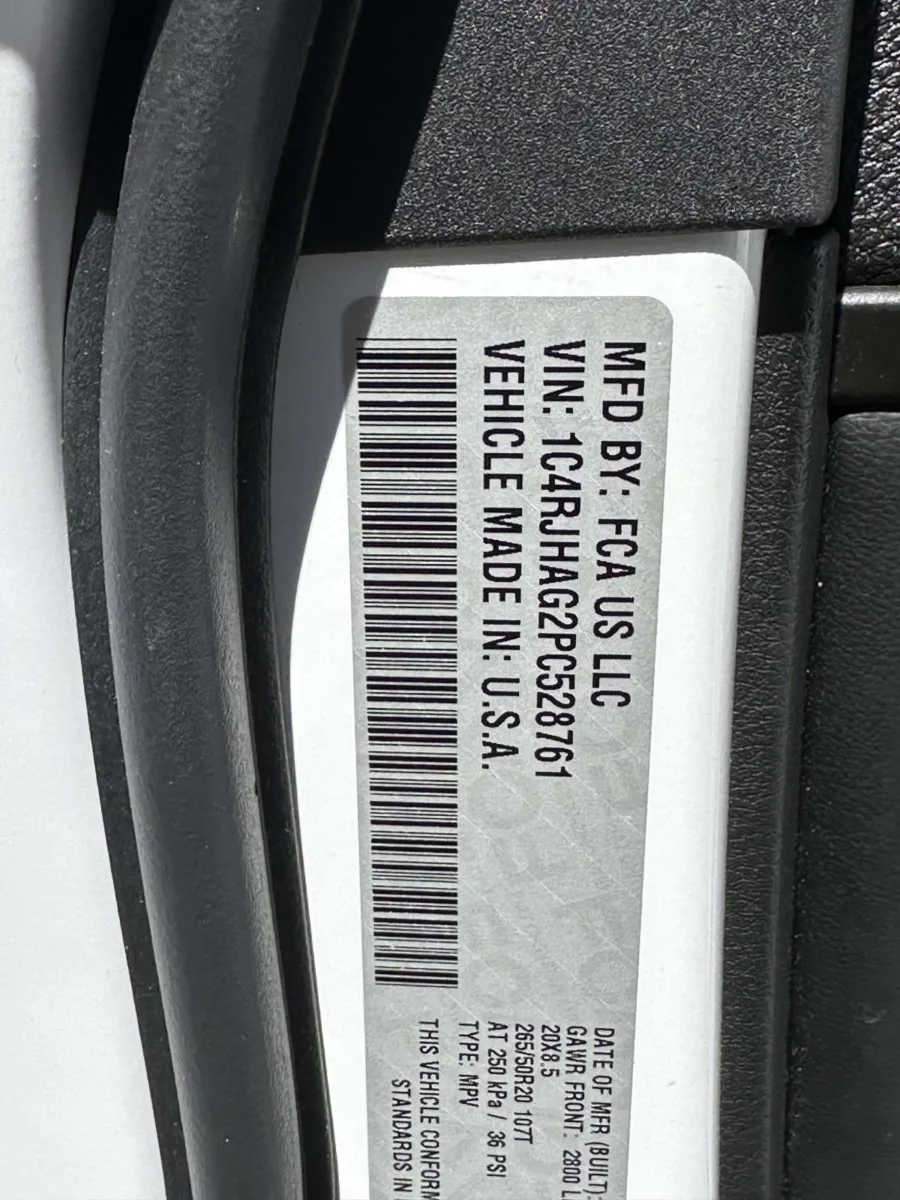 2023 Jeep Grand Cherokee Altitude - Photo 25