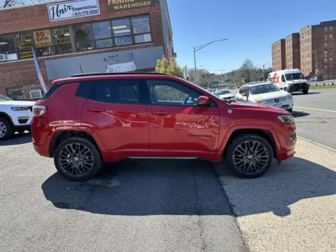 Photos of 2022 Jeep Compass for sale in Yonkers, NY at Yonkers Automall