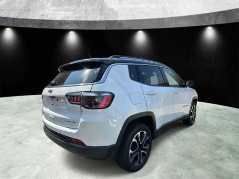 Another view of 2022 Jeep Compass Limited 4x4 for sale in Yonkers, NY at Yonkers Automall