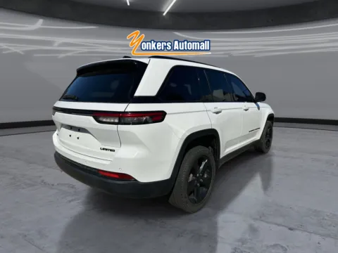 Photos of 2023 Jeep Grand Cherokee Limited 4x4 for sale in Yonkers, NY at Yonkers Automall