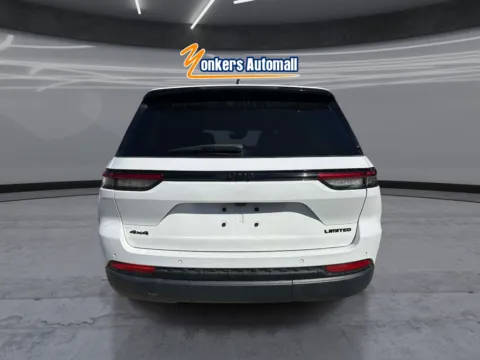 Another view of 2023 Jeep Grand Cherokee Limited 4x4 for sale in Yonkers, NY at Yonkers Automall