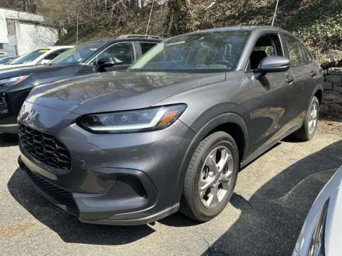 More photos of 2025 Honda HR-V LX AWD CVT at Yonkers Automall, NY