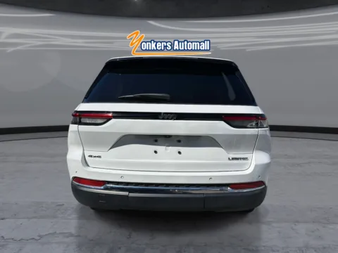 More photos of 2023 Jeep Grand Cherokee Limited 4x4 at Yonkers Automall, NY