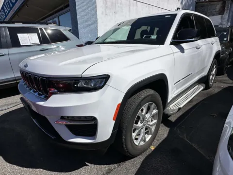 More photos of 2023 Jeep Grand Cherokee Limited at Yonkers Automall, NY