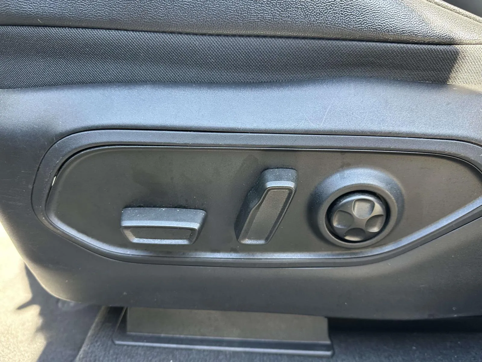 2023 Jeep Grand Cherokee Limited - Photo 12