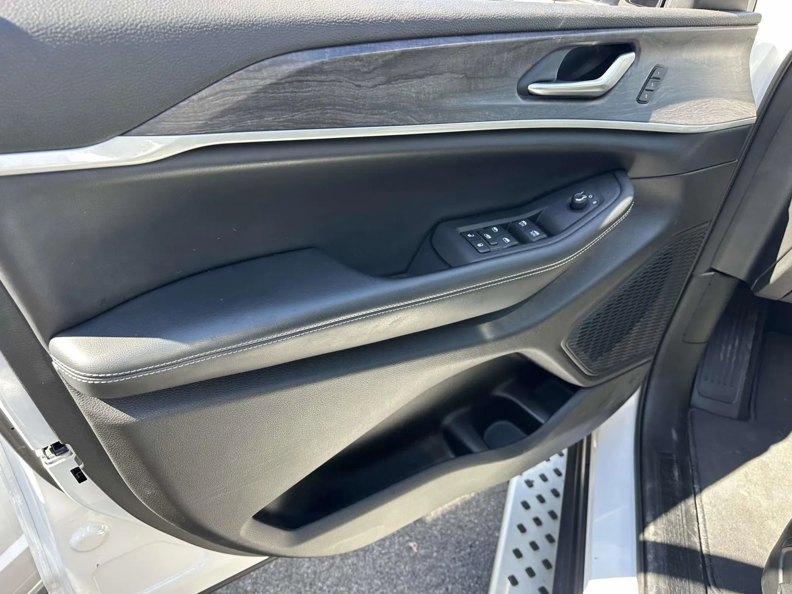 2023 Jeep Grand Cherokee Limited - Photo 13