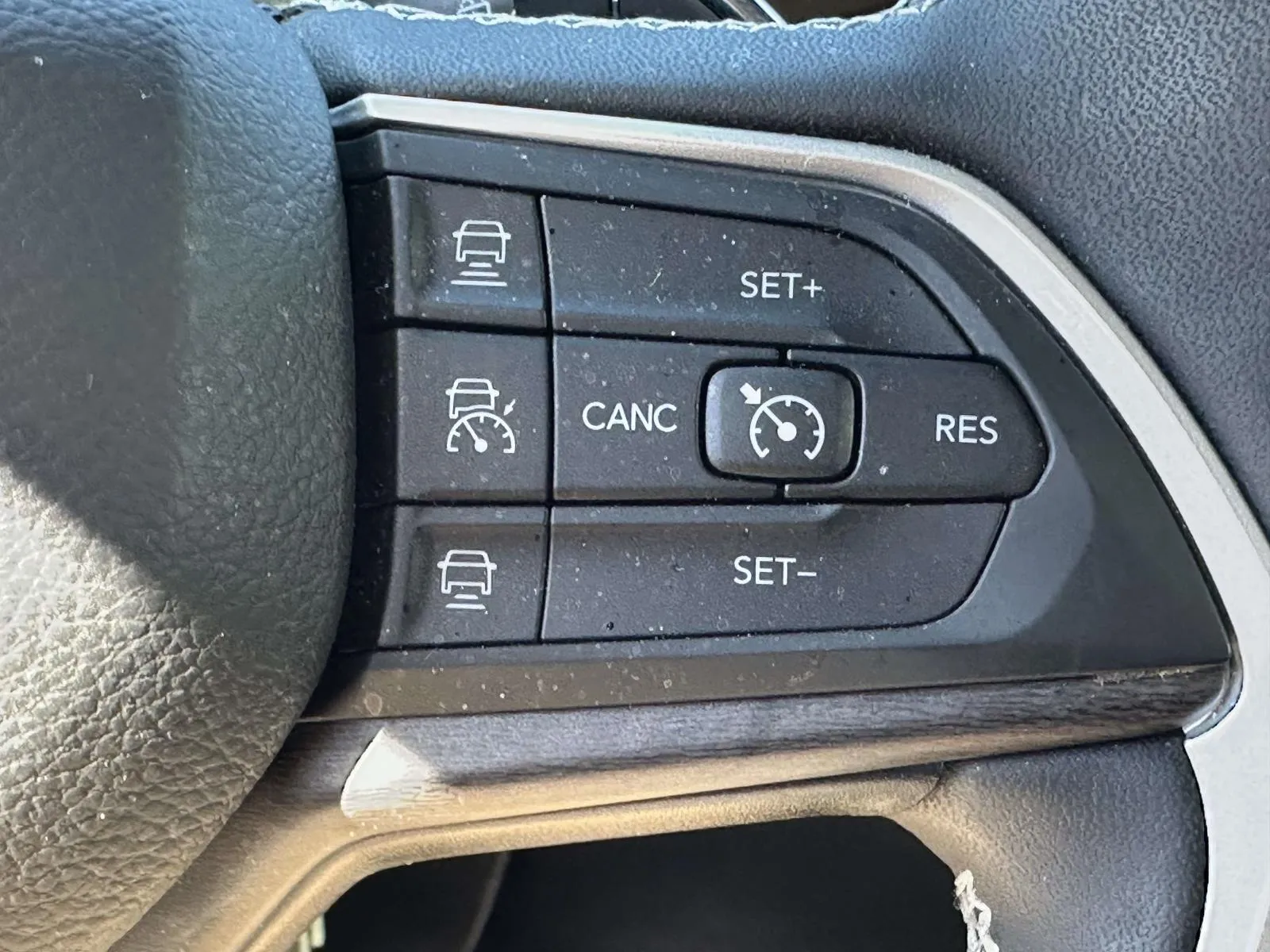 2023 Jeep Grand Cherokee Limited - Photo 25