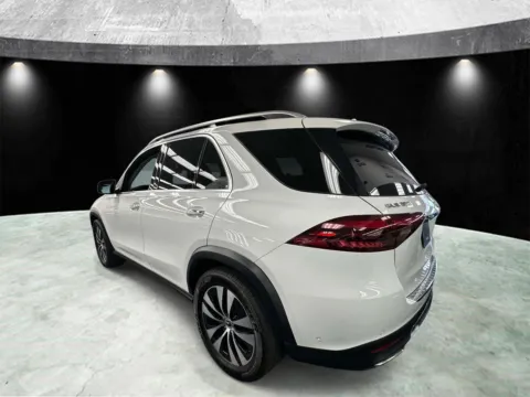 Another view of 2025 Mercedes-Benz GLE 350 for sale in Yonkers, NY at Yonkers Automall