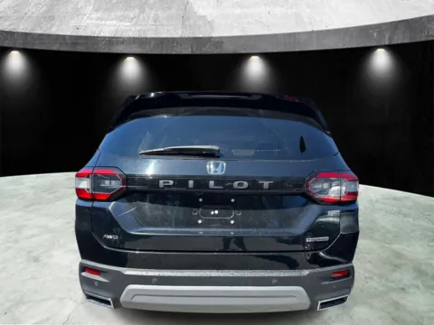 Another view of 2023 Honda Pilot Touring for sale in Yonkers, NY at Yonkers Automall