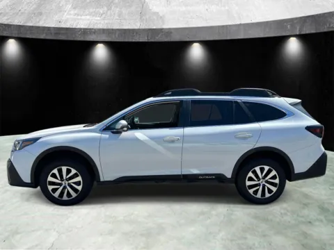 More photos of 2022 Subaru Outback Premium at Yonkers Automall, NY