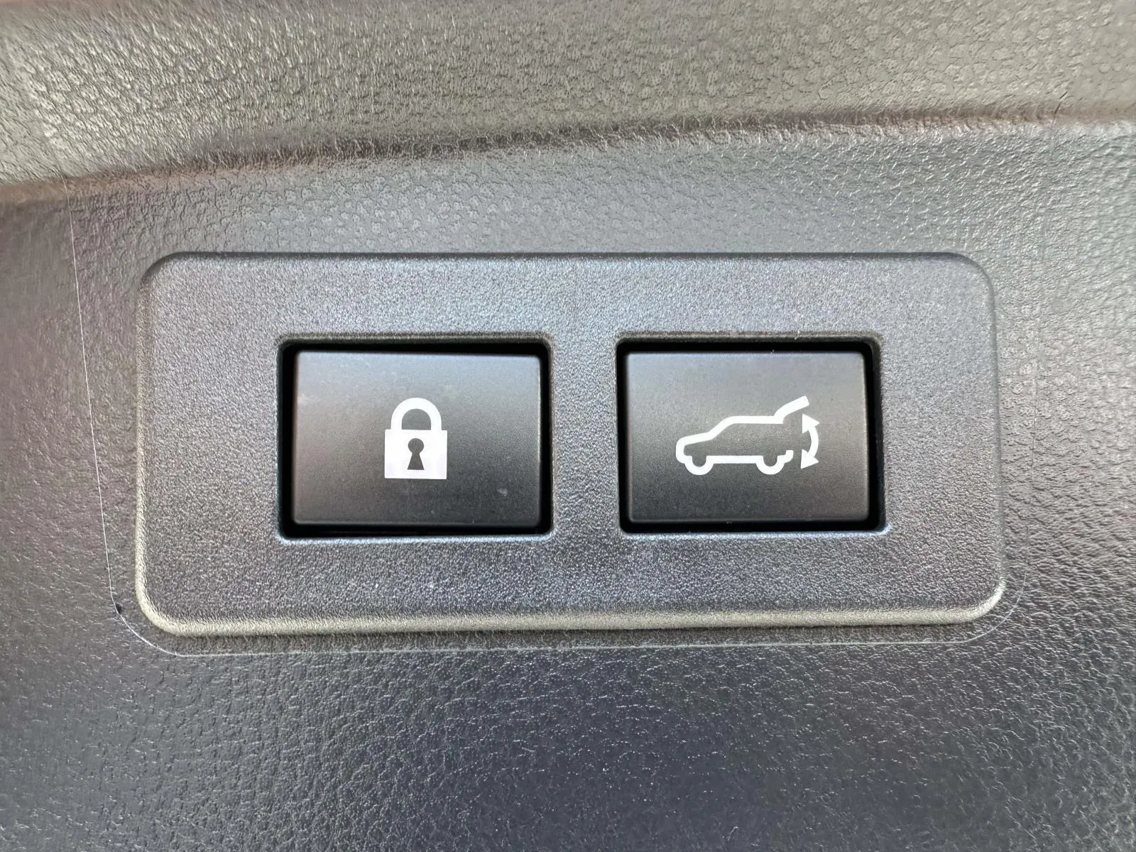 2022 Subaru Outback Premium - Photo 12