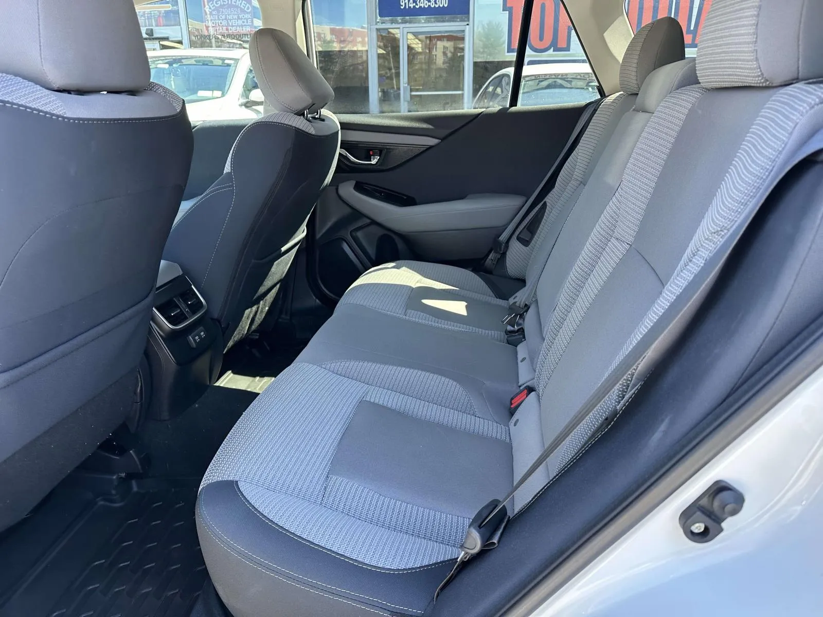 2022 Subaru Outback Premium - Photo 14