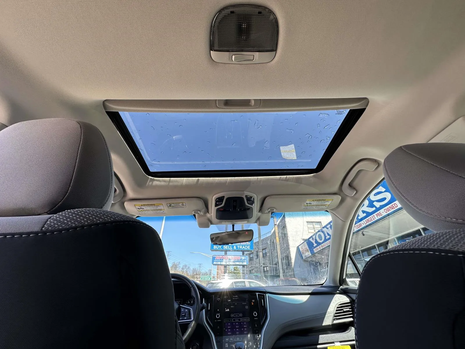 2022 Subaru Outback Premium - Photo 17