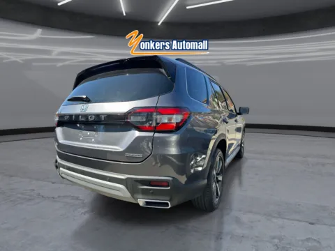 Photos of 2023 Honda Pilot Touring AWD for sale in Yonkers, NY at Yonkers Automall