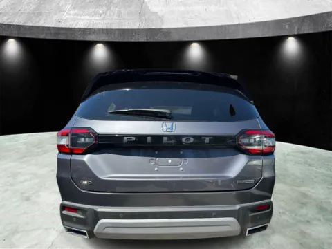 Another view of 2023 Honda Pilot Touring for sale in Yonkers, NY at Yonkers Automall