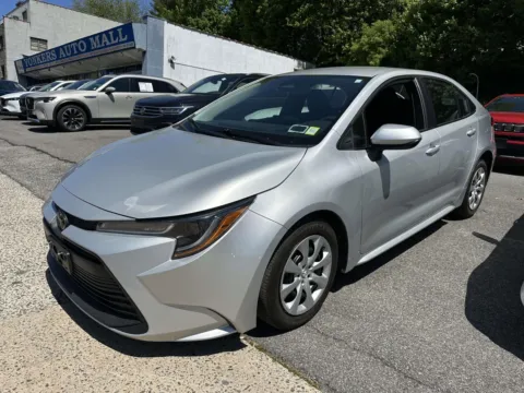 More photos of 2023 Toyota Corolla LE at Yonkers Automall, NY