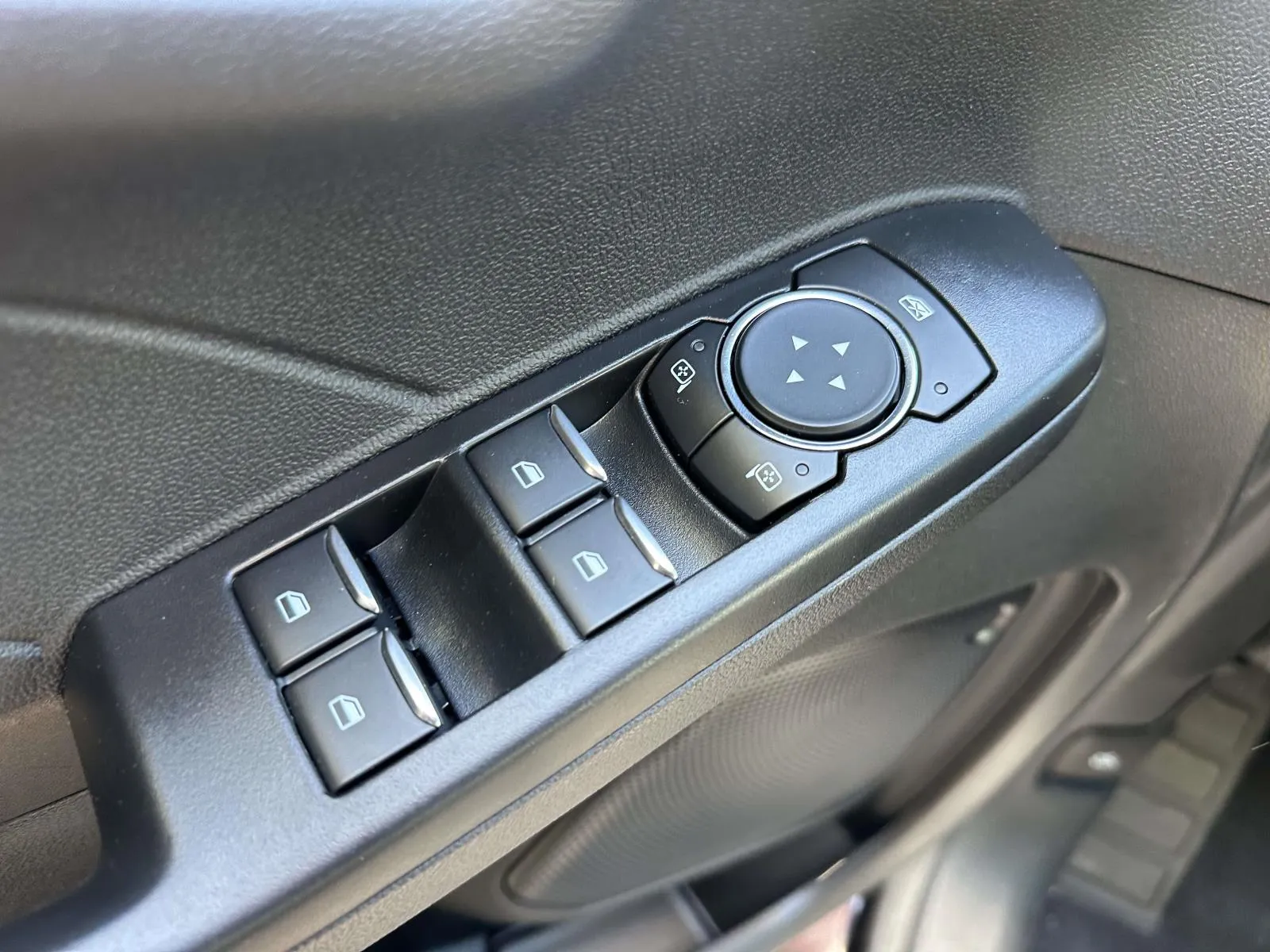 2023 Ford Escape ST-Line - Photo 15