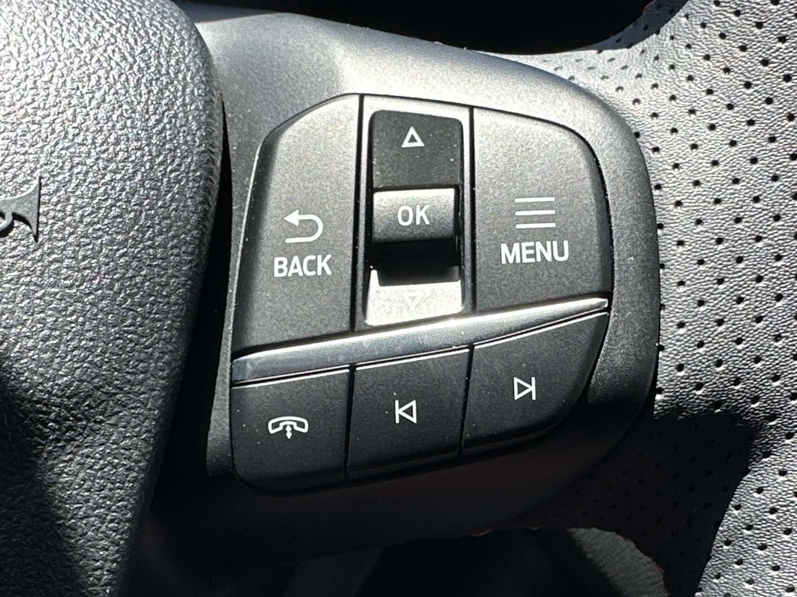 2023 Ford Escape ST-Line - Photo 26