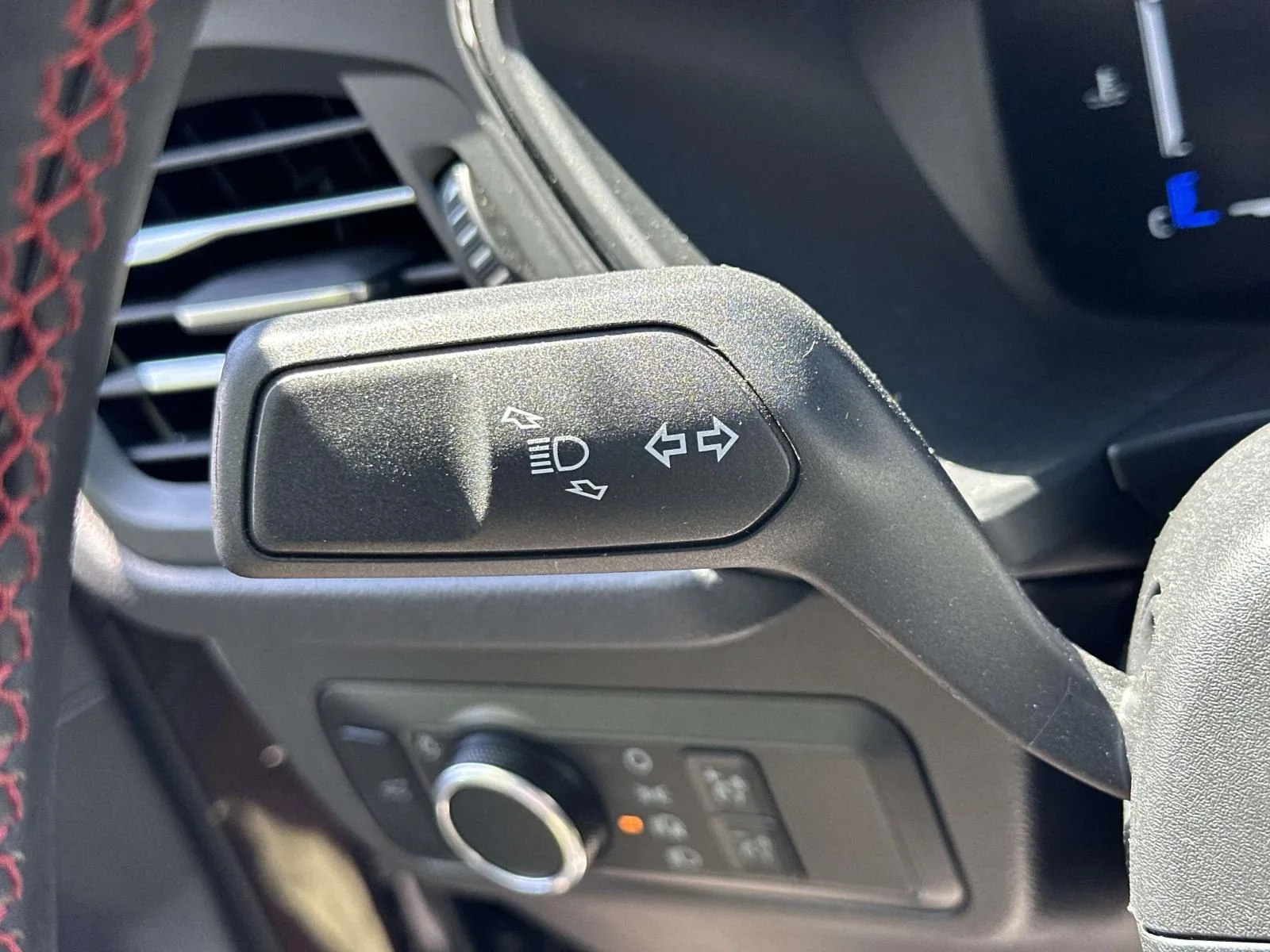 2023 Ford Escape ST-Line - Photo 28