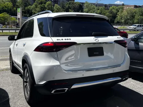 More photos of 2025 Mercedes-Benz GLE 350 4MATIC SUV at Yonkers Automall, NY
