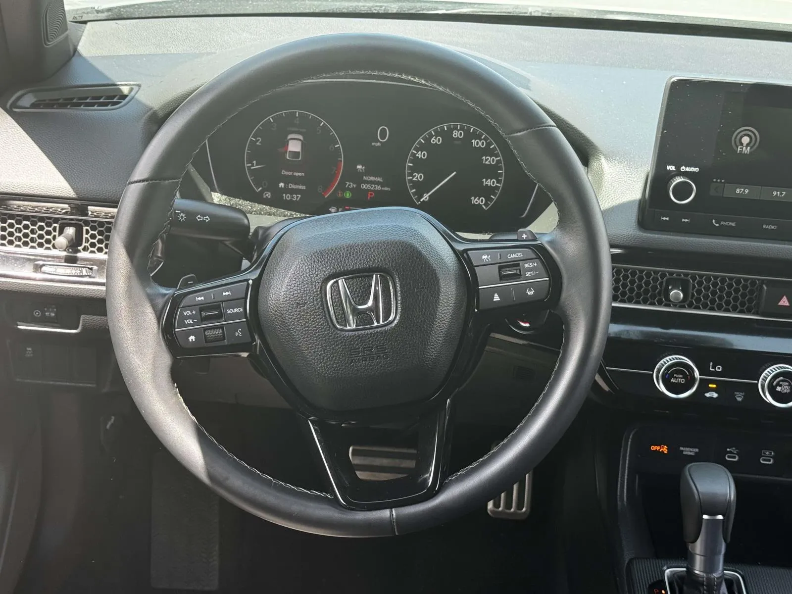 2025 Honda Civic Hatchback Sport - Photo 12