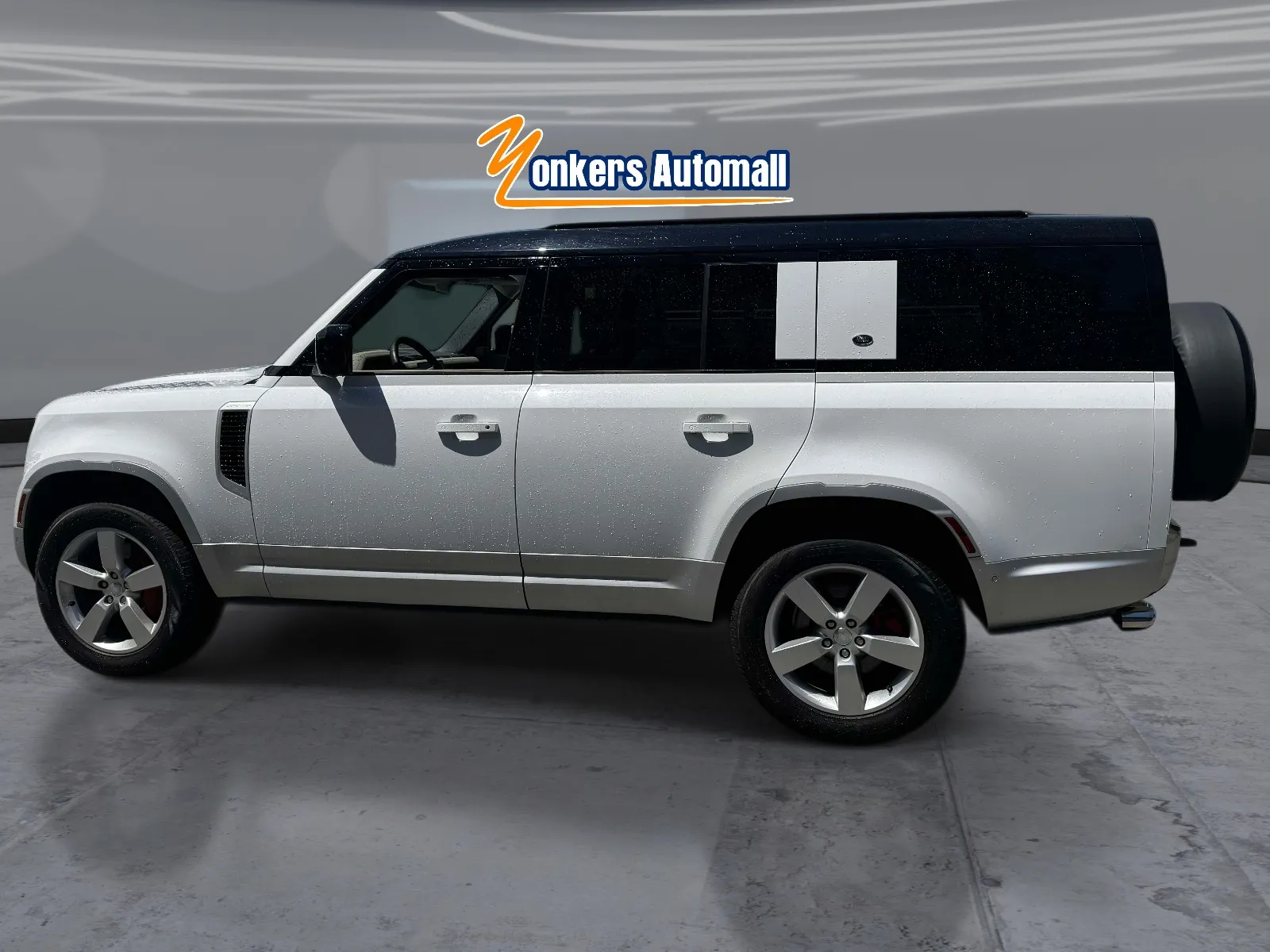 2023 Land Rover Defender S - Photo 7