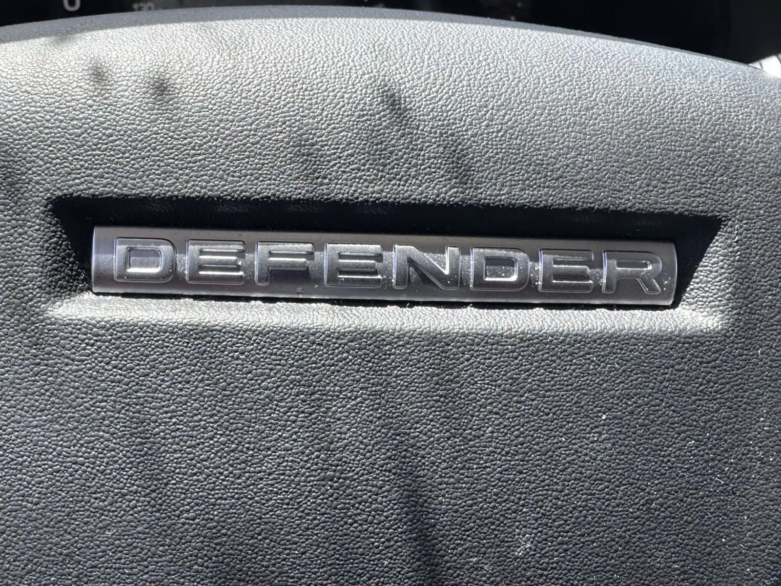 2023 Land Rover Defender S - Photo 30