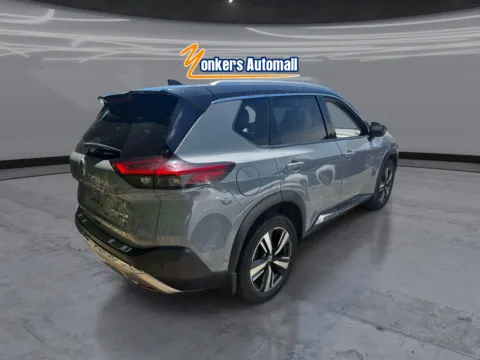 More photos of 2021 Nissan Rogue Platinum at Yonkers Automall, NY