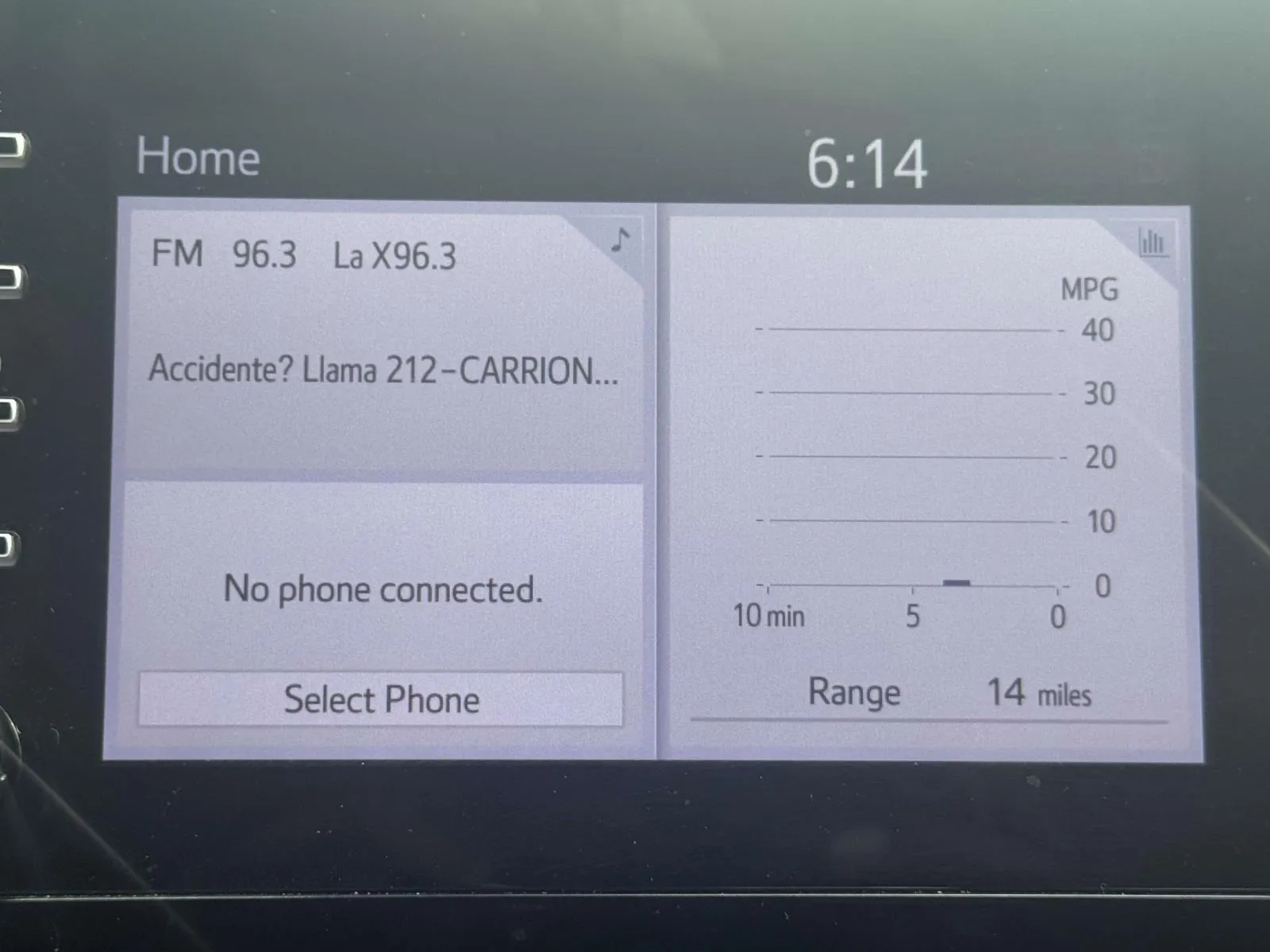 2023 Toyota Camry SE - Photo 25
