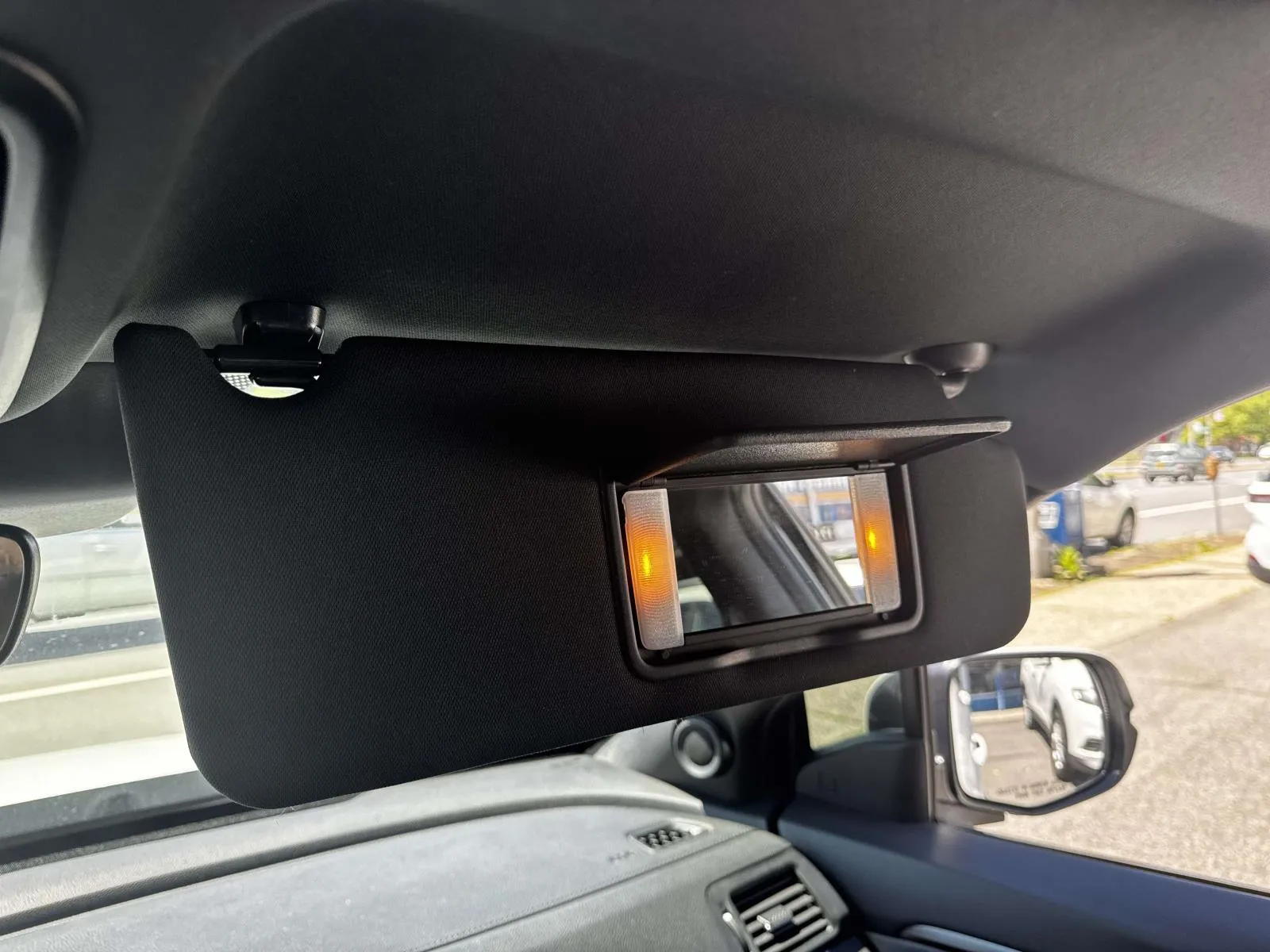 2023 Honda Passport EX-L - Photo 32
