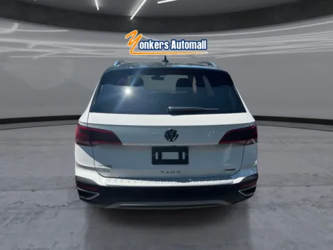 More photos of 2024 Volkswagen Taos 1.5T SE at Yonkers Automall, NY