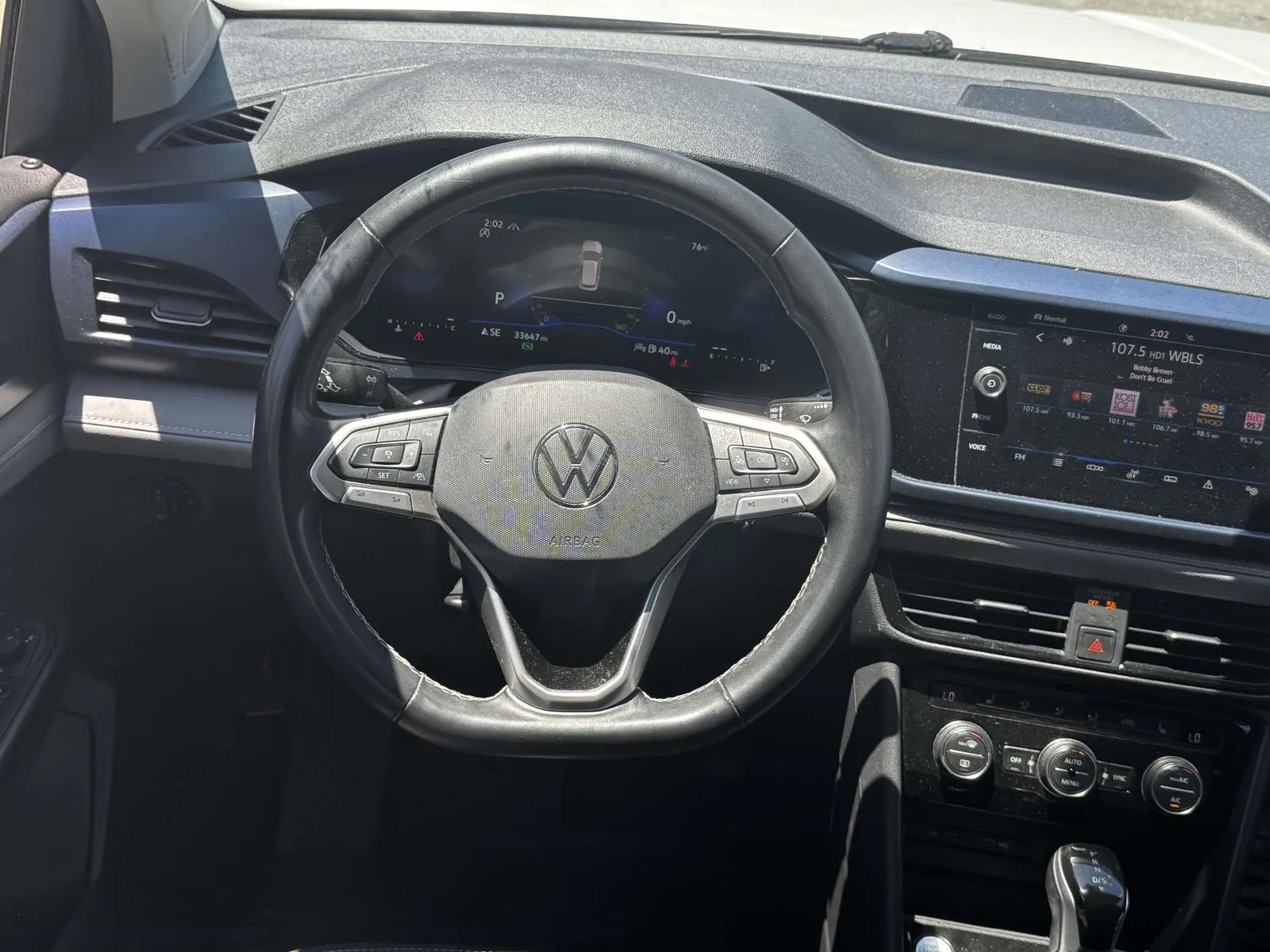 2024 Volkswagen Taos SE - Photo 13