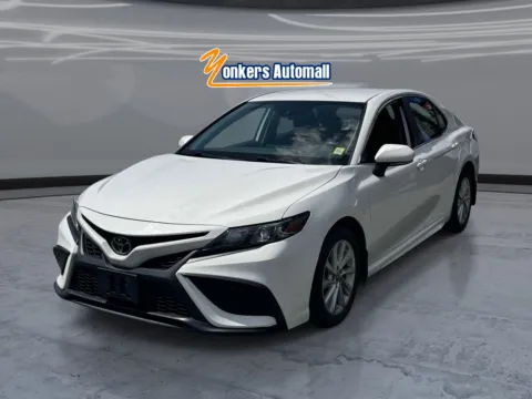 Another view of 2023 Toyota Camry SE Auto (Natl) for sale in Yonkers, NY at Yonkers Automall