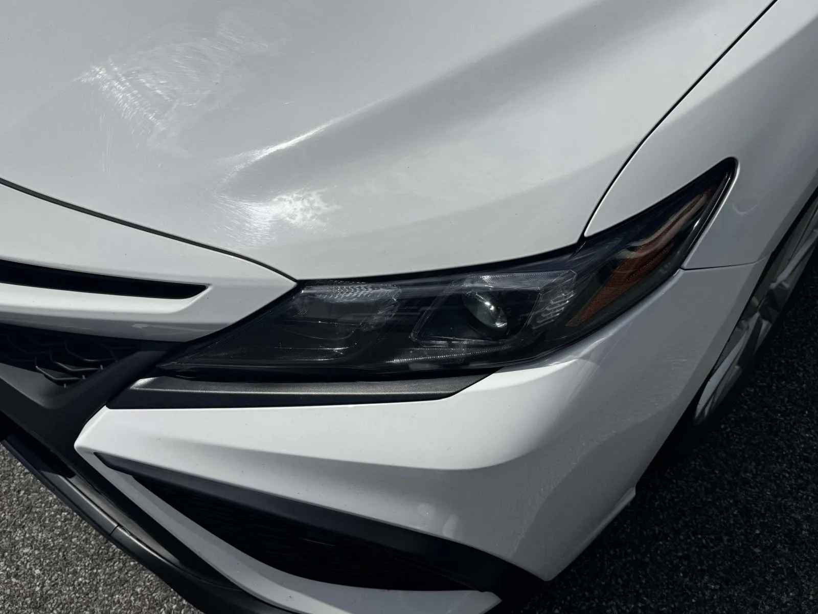 2023 Toyota Camry SE - Photo 7