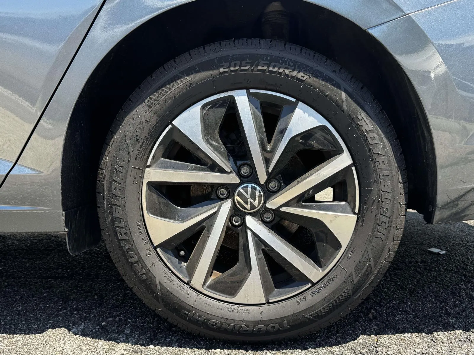 2024 Volkswagen Jetta S - Photo 8