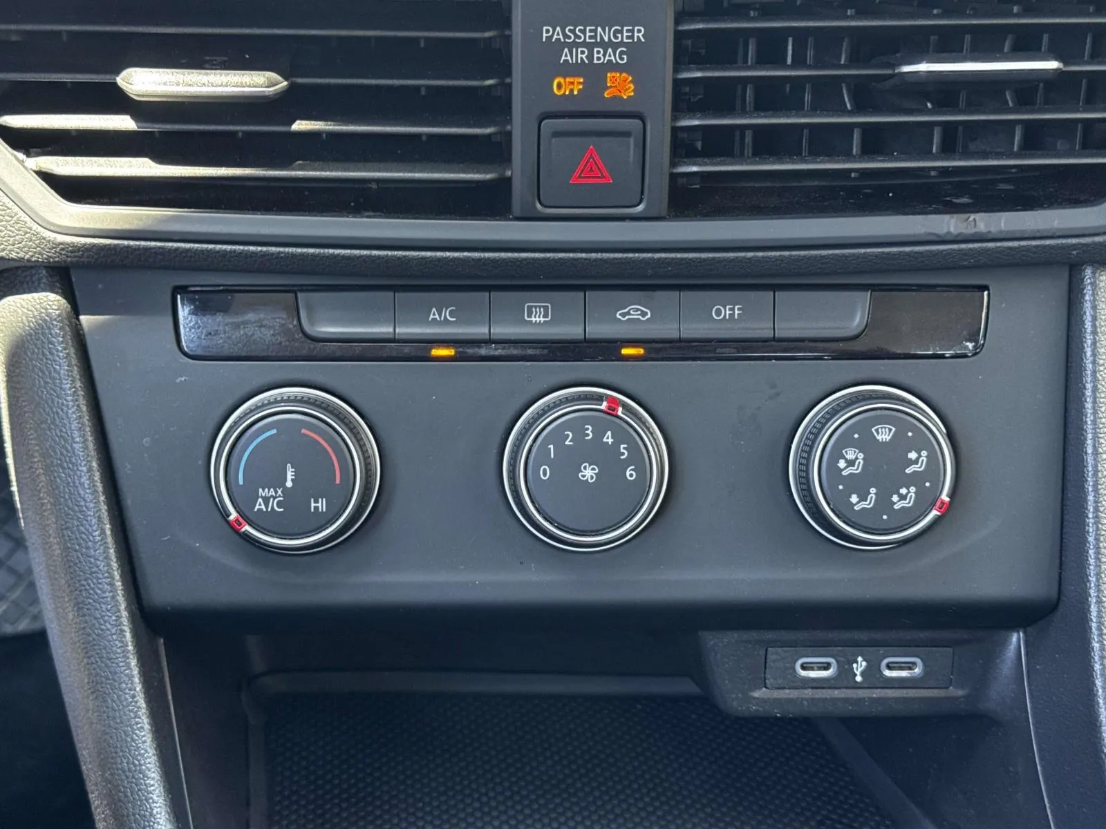 2024 Volkswagen Jetta S - Photo 25