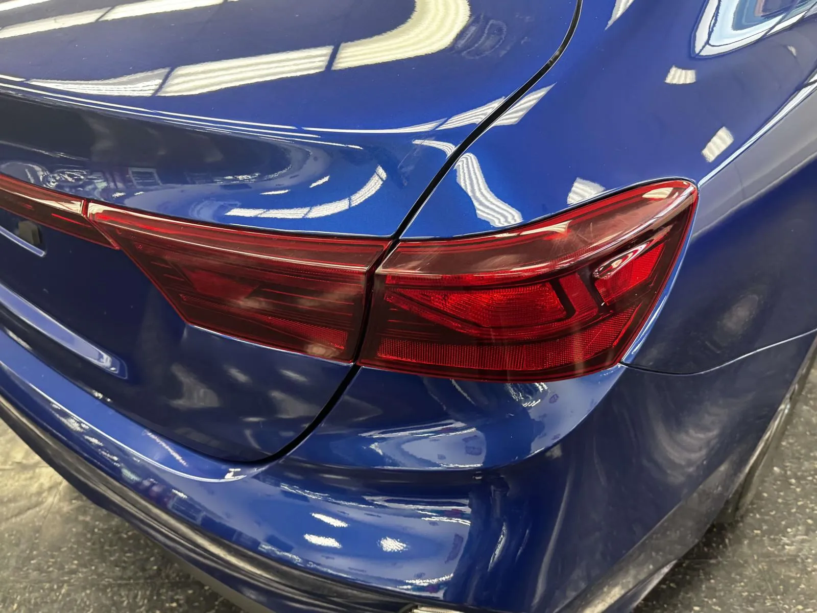 2023 Kia Forte LXS - Photo 10