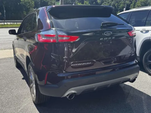 More photos of 2022 Ford Edge Titanium at Yonkers Automall, NY