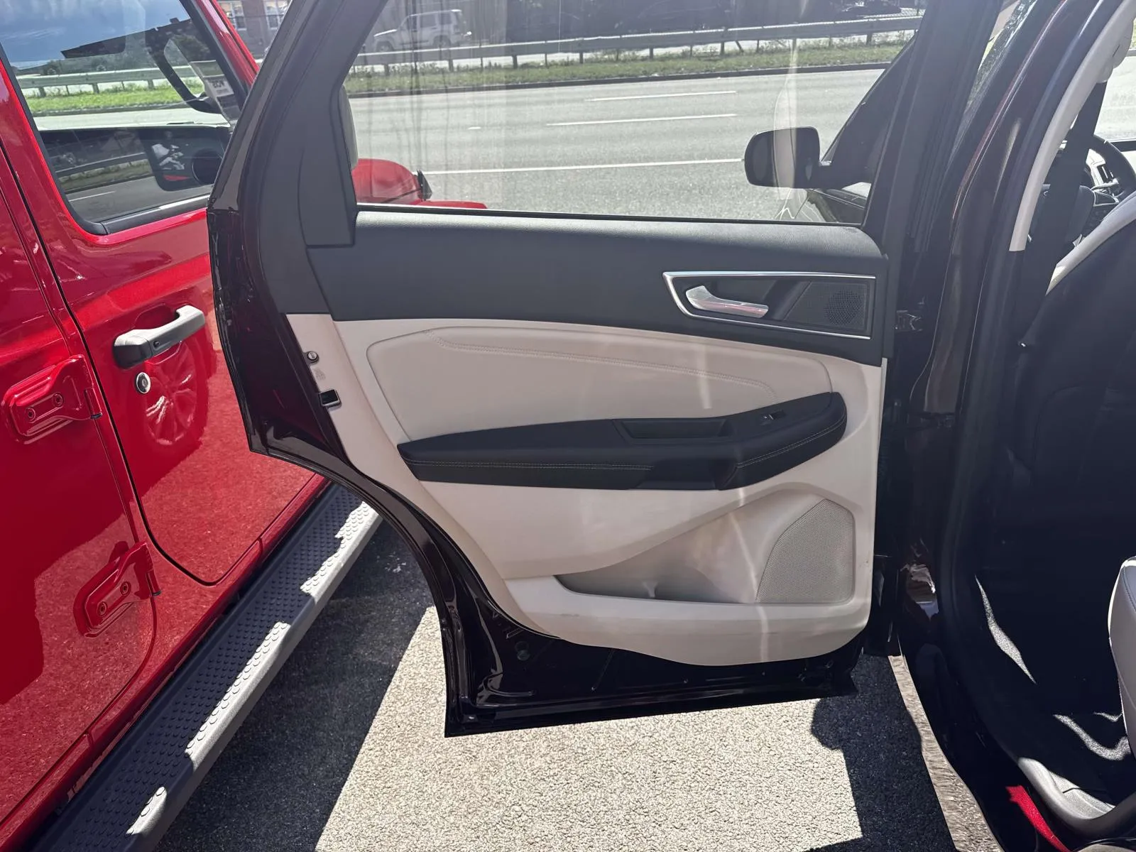 2022 Ford Edge Titanium - Photo 10