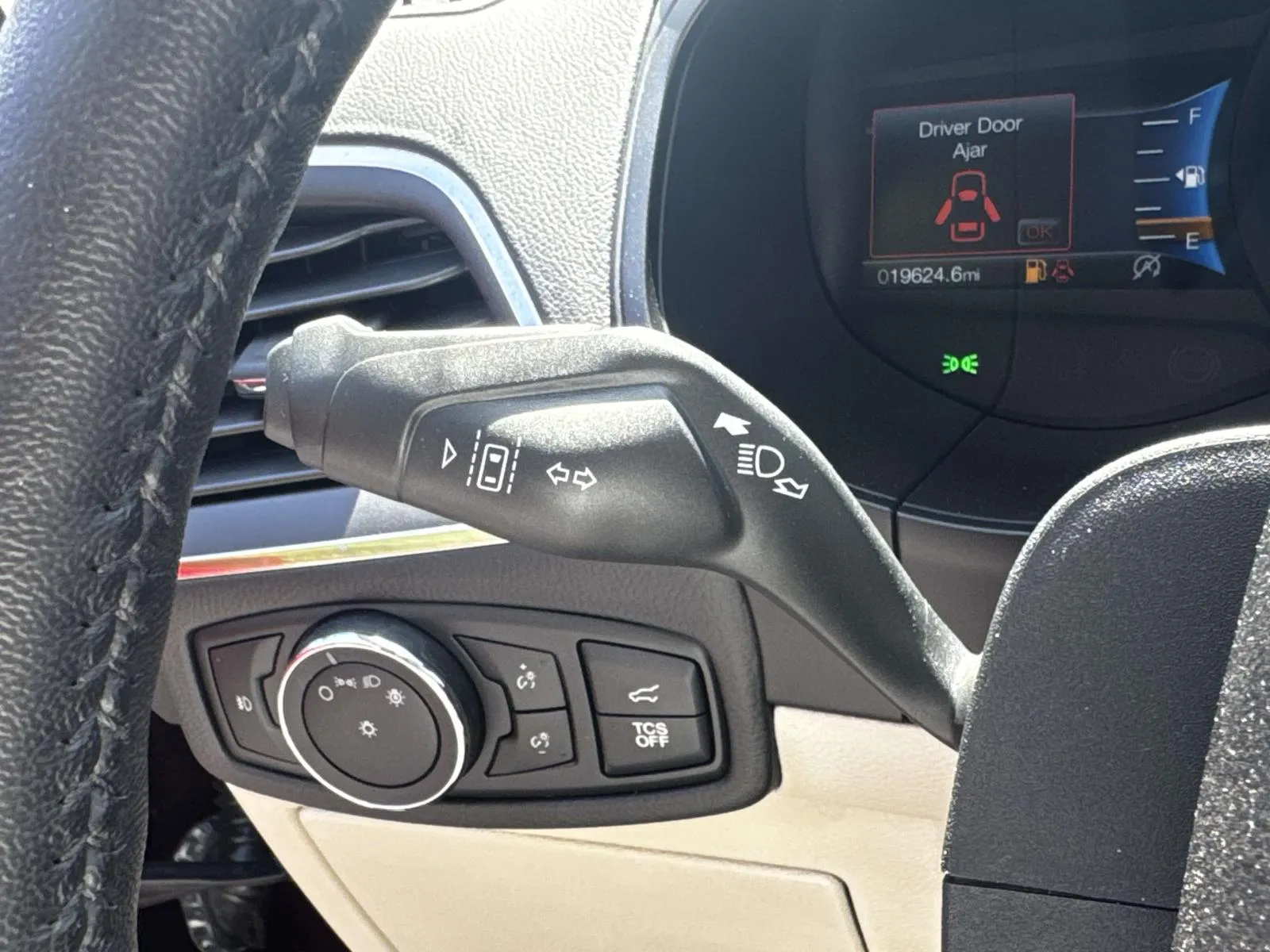 2022 Ford Edge Titanium - Photo 21