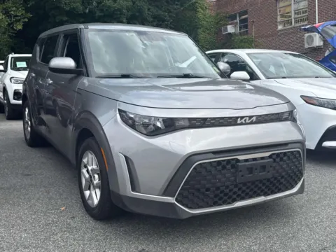 Gray 2023 Kia Soul LX IVT for sale in Yonkers, NY