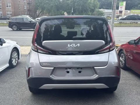 More photos of 2023 Kia Soul LX IVT at Yonkers Automall, NY