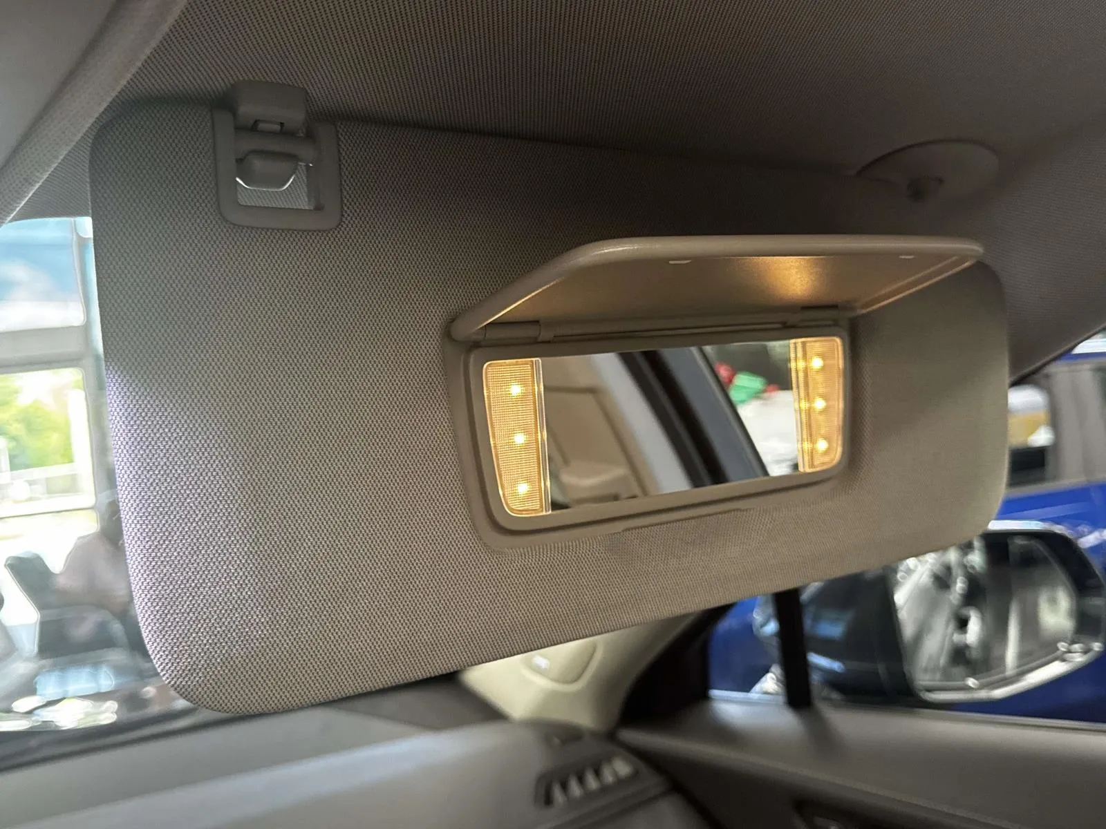 2019 Cadillac XT4 Premium Luxury - Photo 33